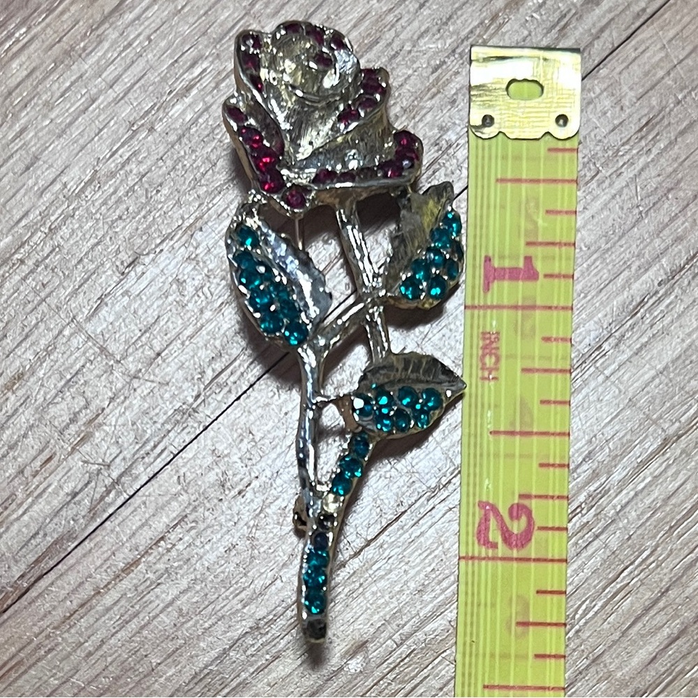 Vintage-1960's Antique light gold red  & Green Rhinestone pin brooch
